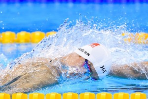 kaiyun-詹姆斯迎来十五赛季高光表现，加拿大队球迷沸腾！